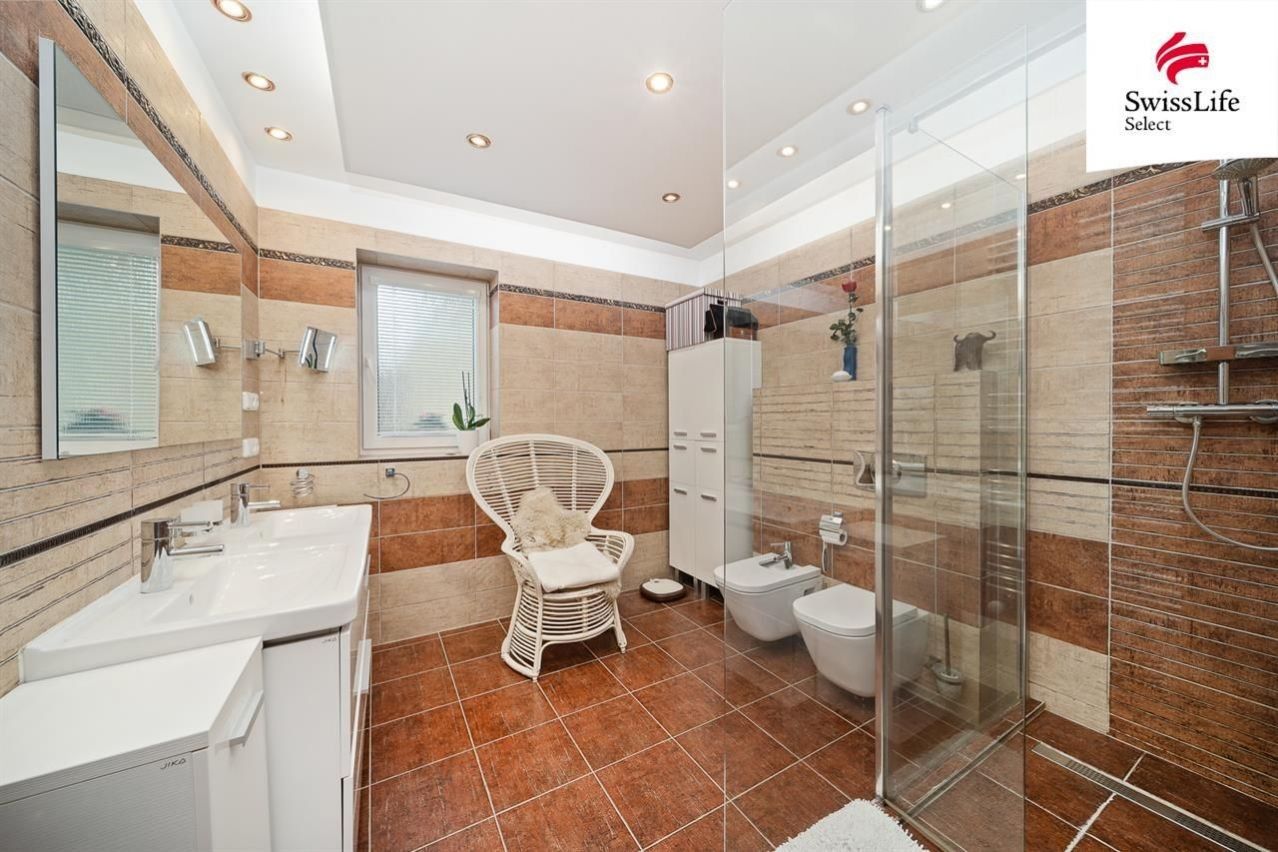 Prodej domu 195 m² - foto 24