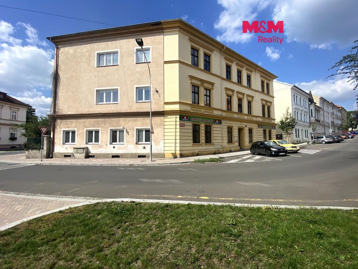 Pronájem komerčního prostoru 114 m² - foto 1