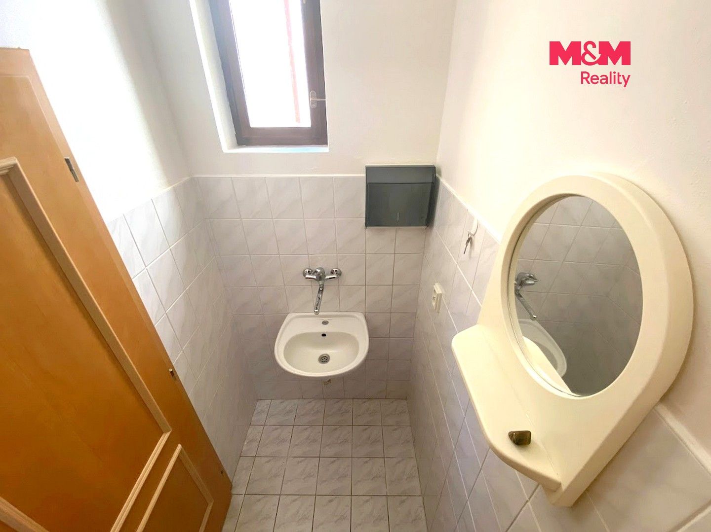 Pronájem komerčního prostoru 114 m² - foto 10