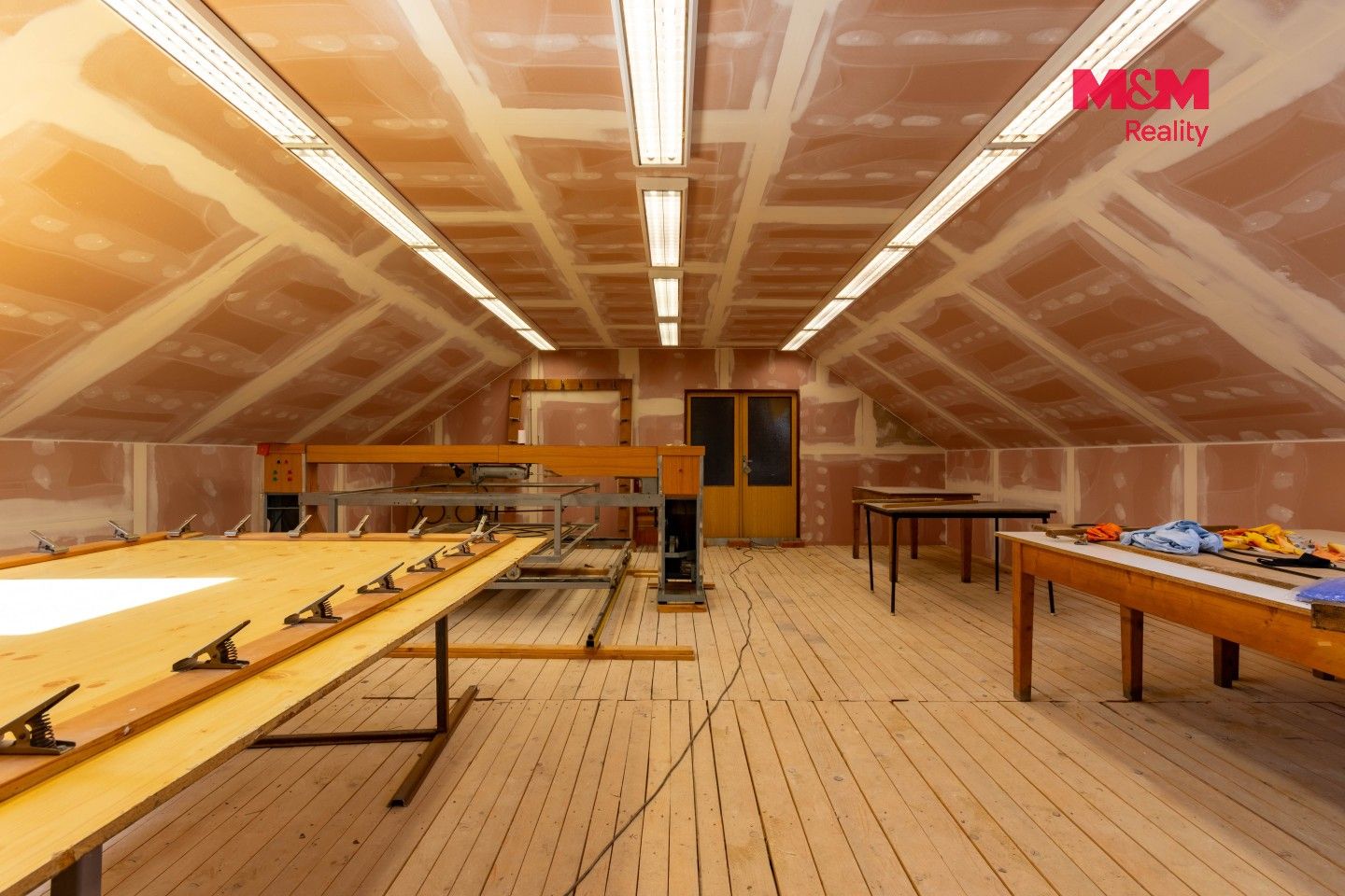 Prodej komerčního prostoru 803 m² - foto 26