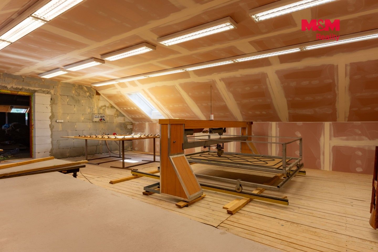 Prodej komerčního prostoru 803 m² - foto 27