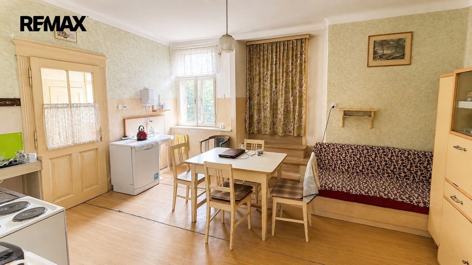 Prodej domu 370 m² - foto 10