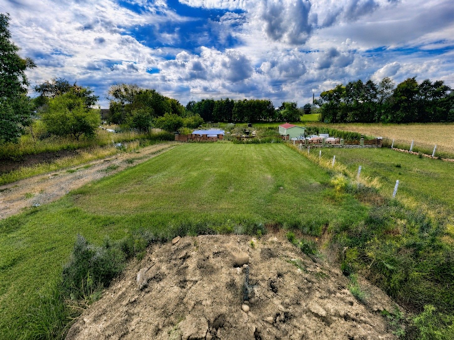 Prodej pozemku 900 m² - foto 3