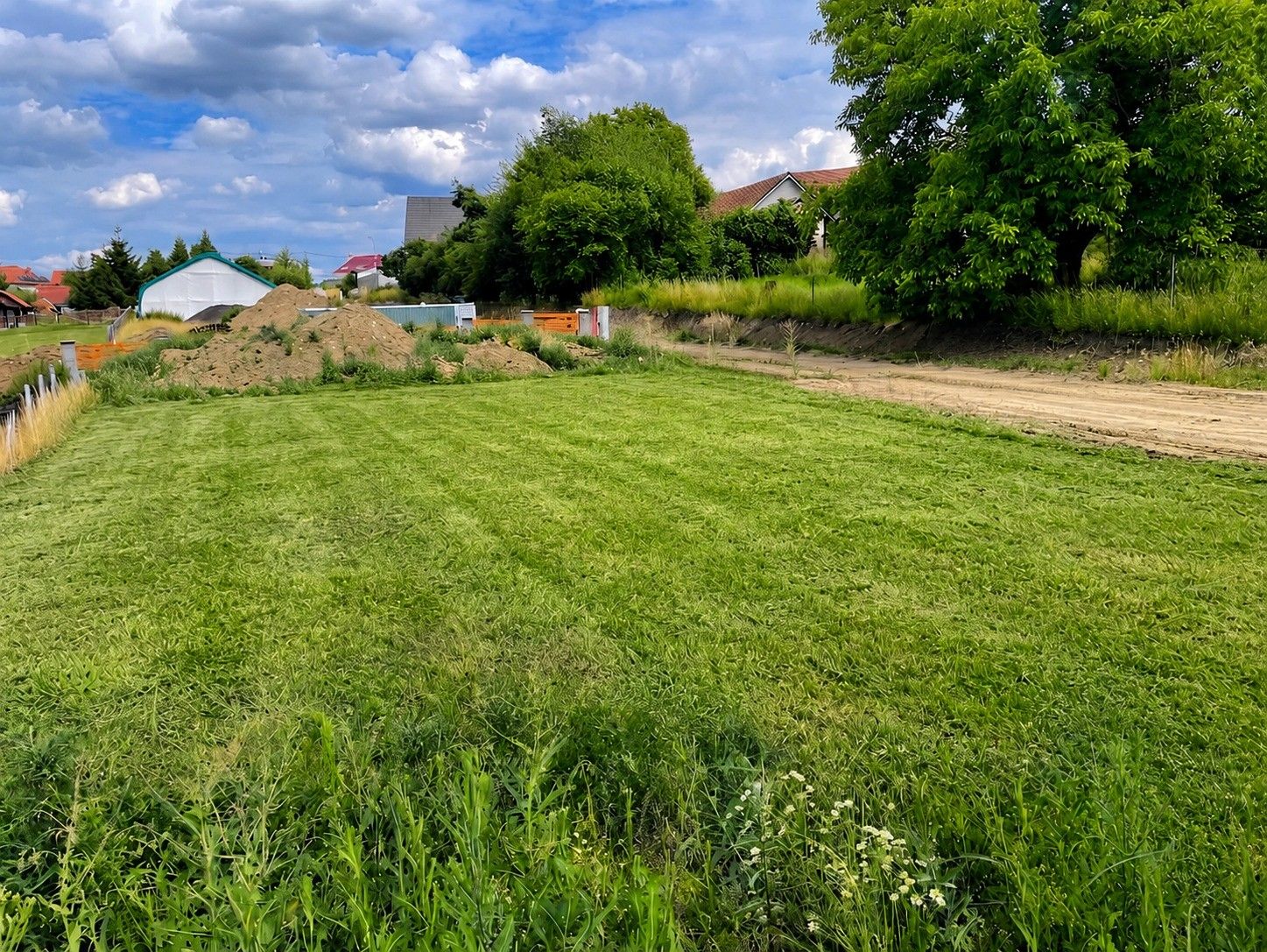 Prodej pozemku 900 m² - foto 4
