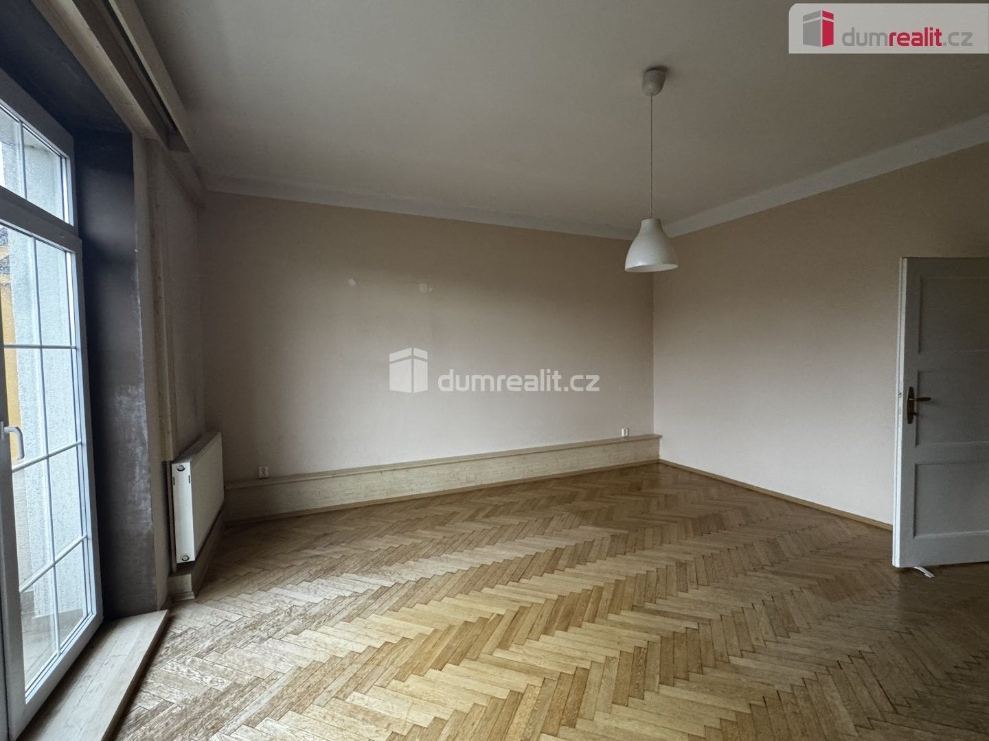 Pronájem komerčního prostoru 290 m² - foto 10