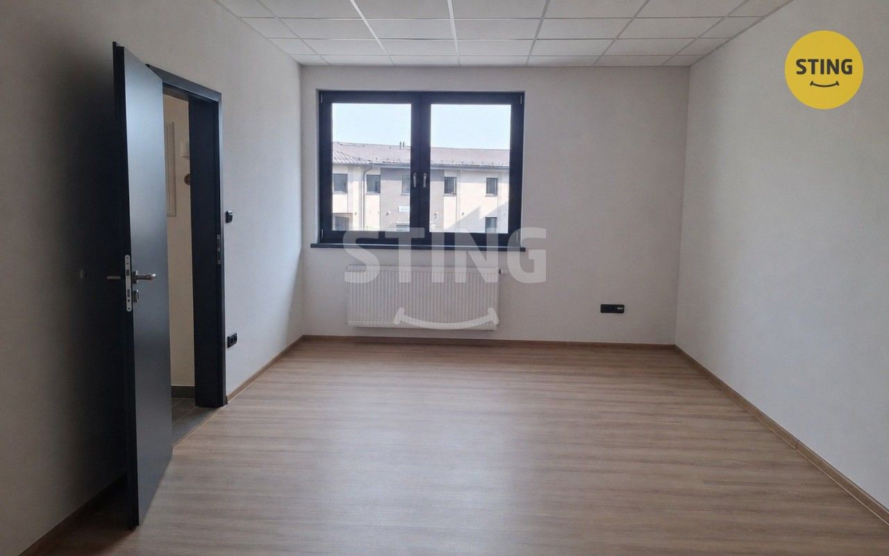 Pronájem komerčního prostoru 21 m² - foto 6