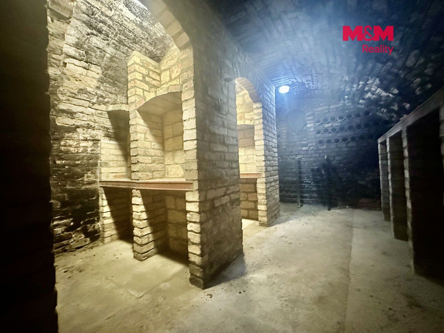 Prodej nemovitosti 80 m² - foto 10
