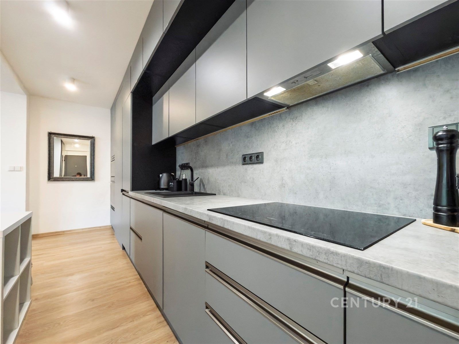 Prodej bytu 3+kk 79 m² - foto 2