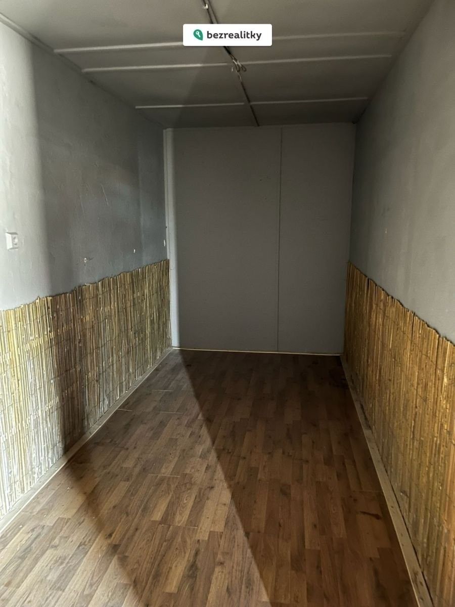 Prodej nemovitosti 315 m² - foto 8