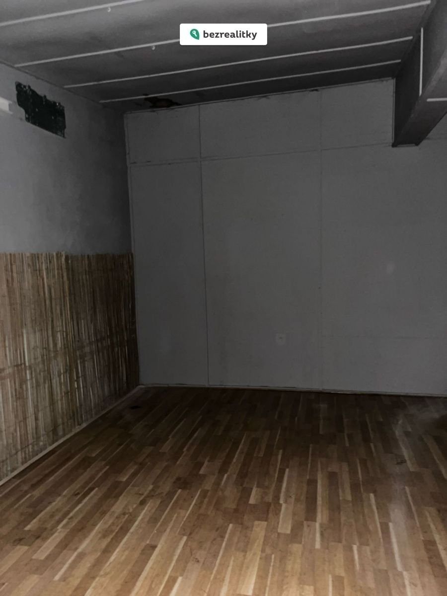 Prodej nemovitosti 315 m² - foto 5