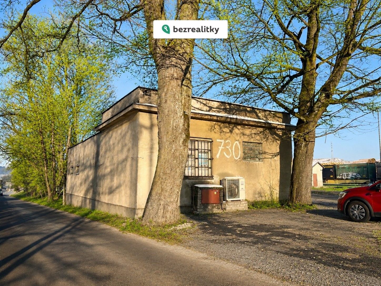 Prodej nemovitosti 315 m² - foto 2