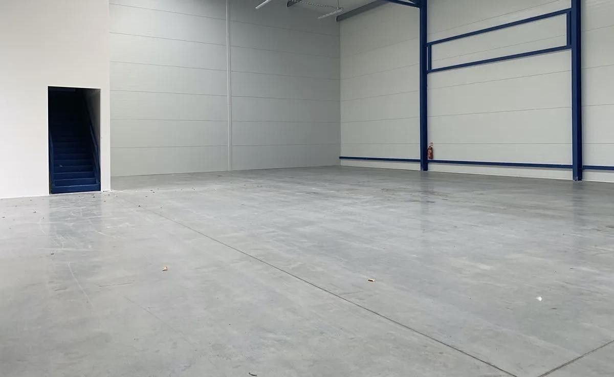 Pronájem komerčního prostoru 468 m² - foto 10