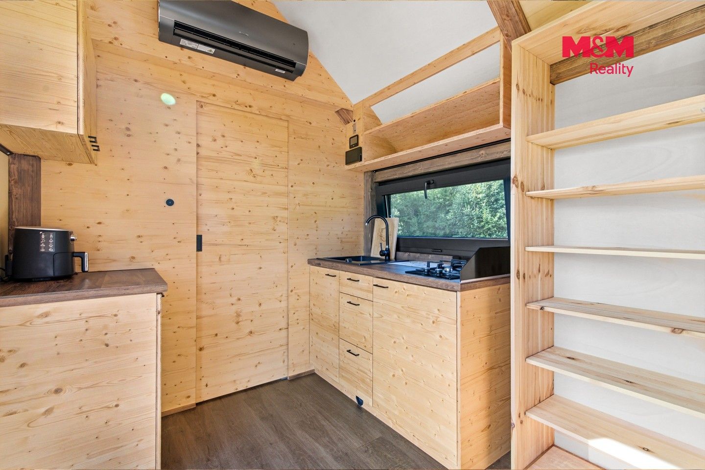 Prodej nemovitosti 15 m² - foto 3