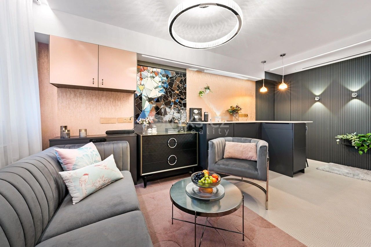 Prodej bytu 1+kk 31 m² - foto 1