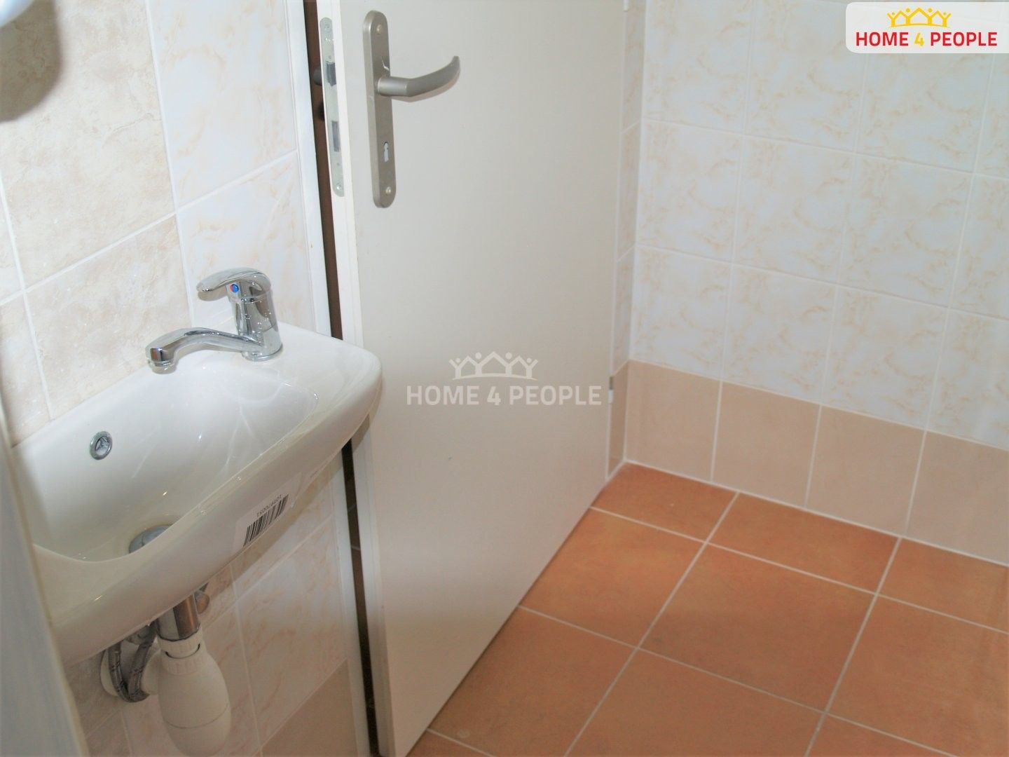 Pronájem komerčního prostoru 32 m² - foto 3