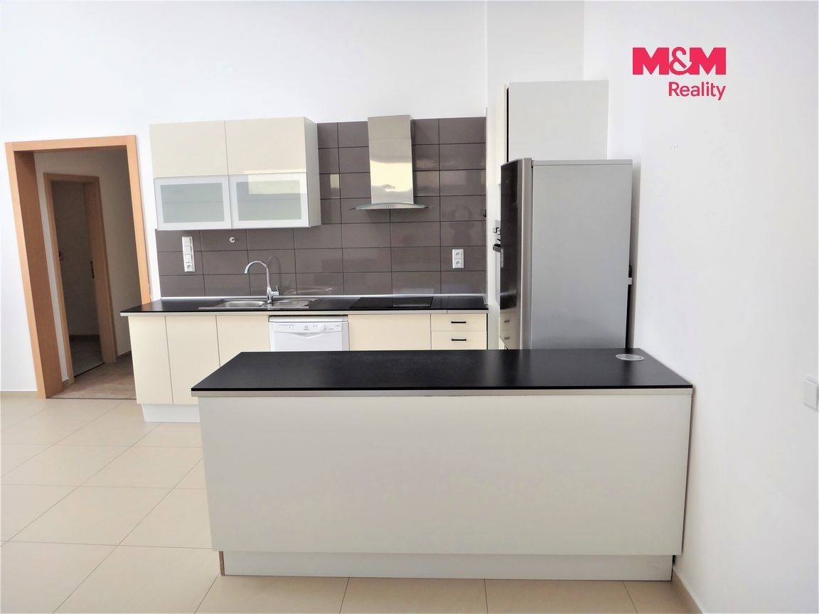 Pronájem bytu 4+kk 127 m² - foto 6
