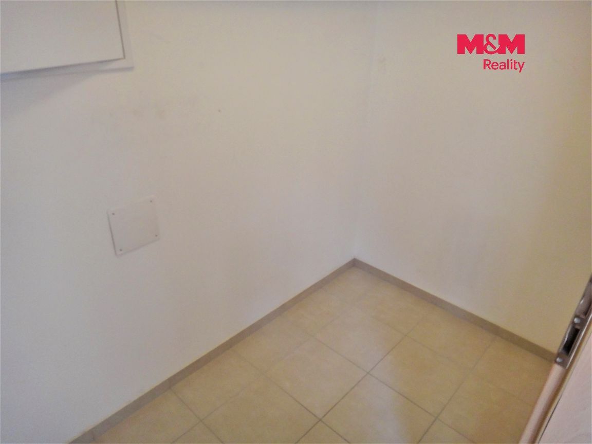 Pronájem bytu 4+kk 127 m² - foto 21