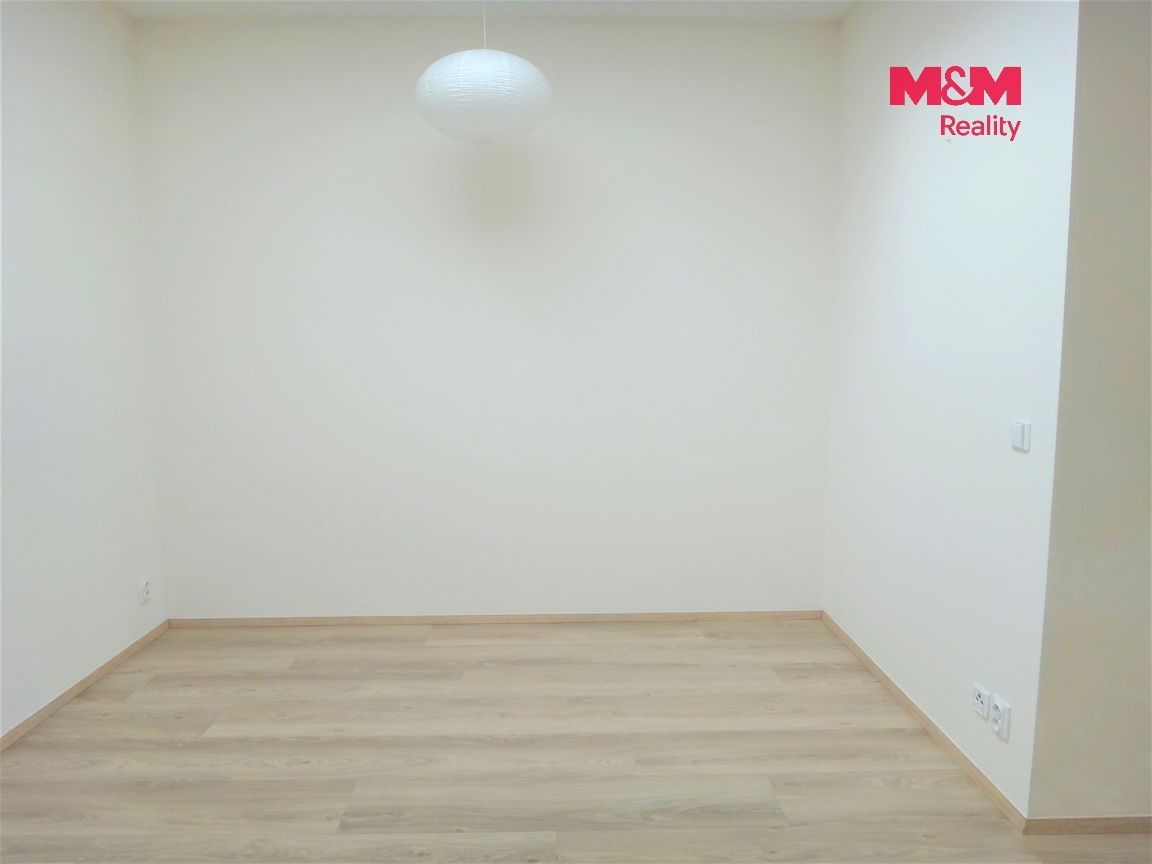 Pronájem bytu 4+kk 127 m² - foto 19