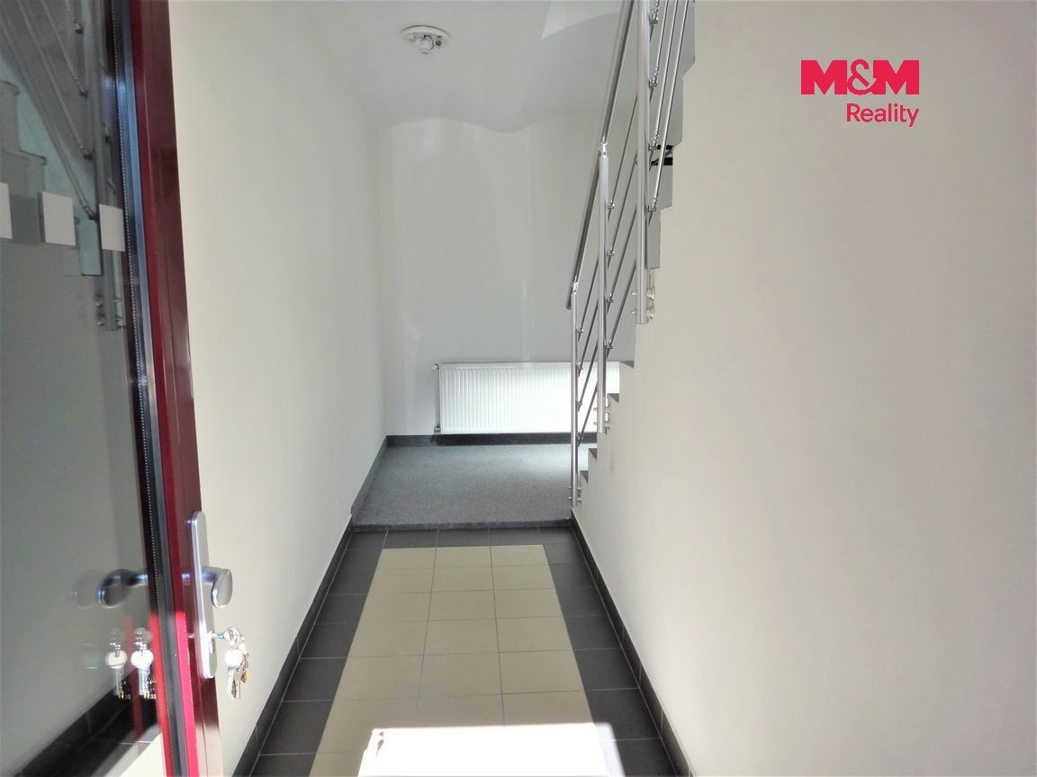 Pronájem bytu 4+kk 127 m² - foto 25