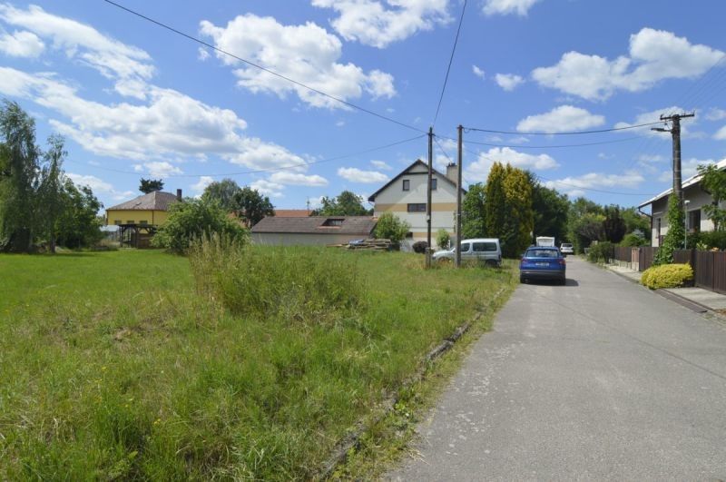 Prodej pozemku 600 m² - foto 8