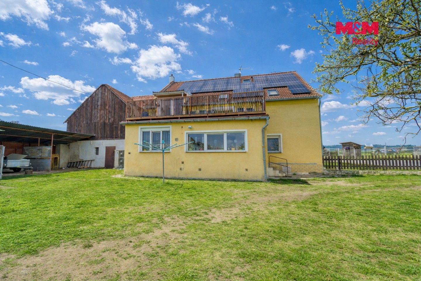 Prodej domu 197 m² - foto 2