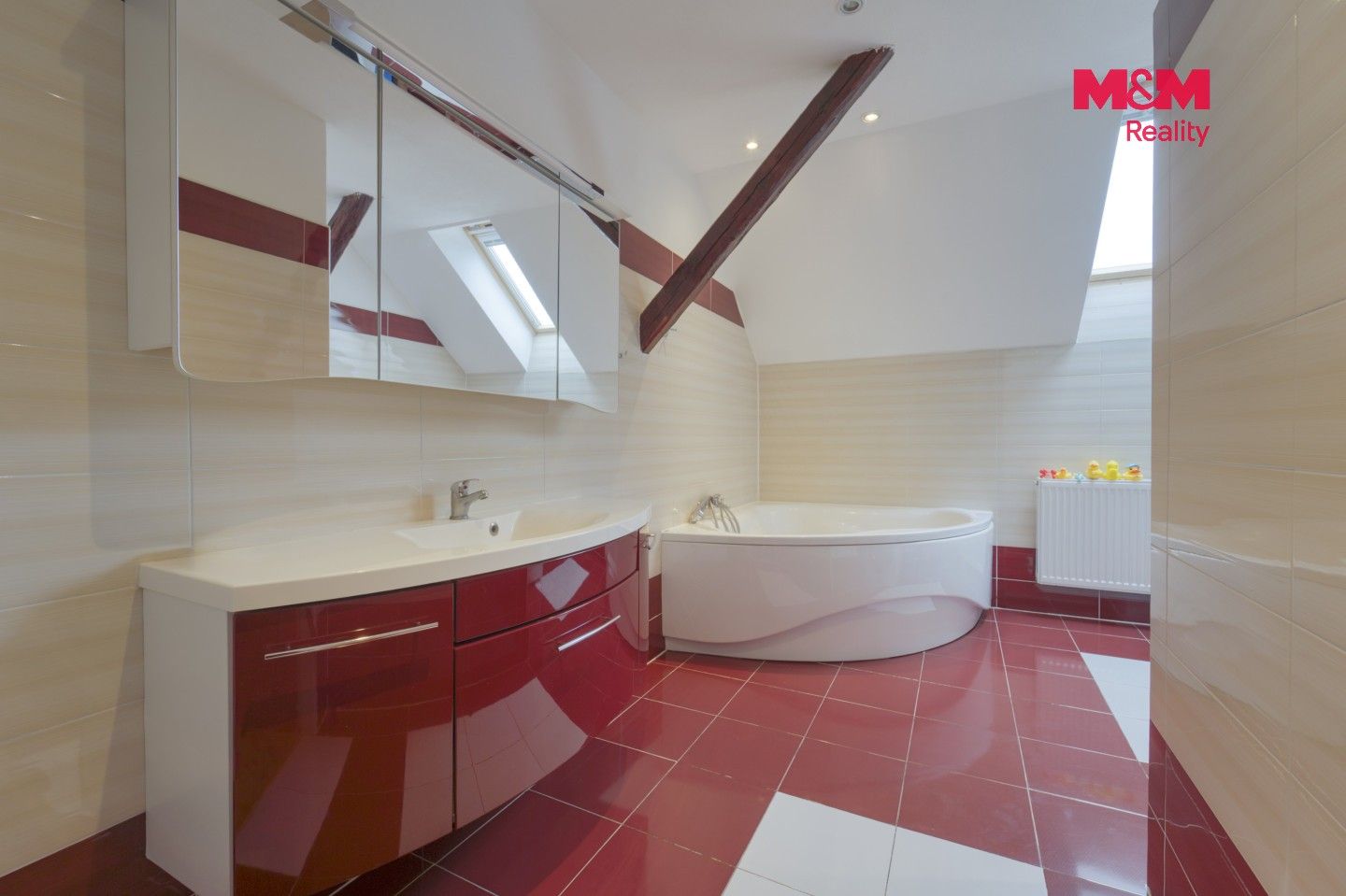 Prodej domu 197 m² - foto 14