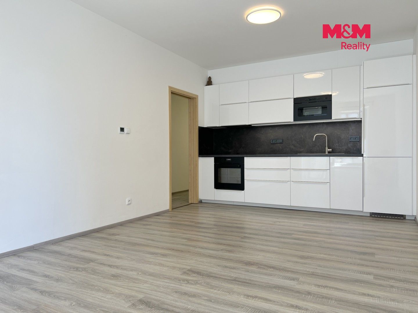 Pronájem bytu 2+kk 55 m² - foto 3