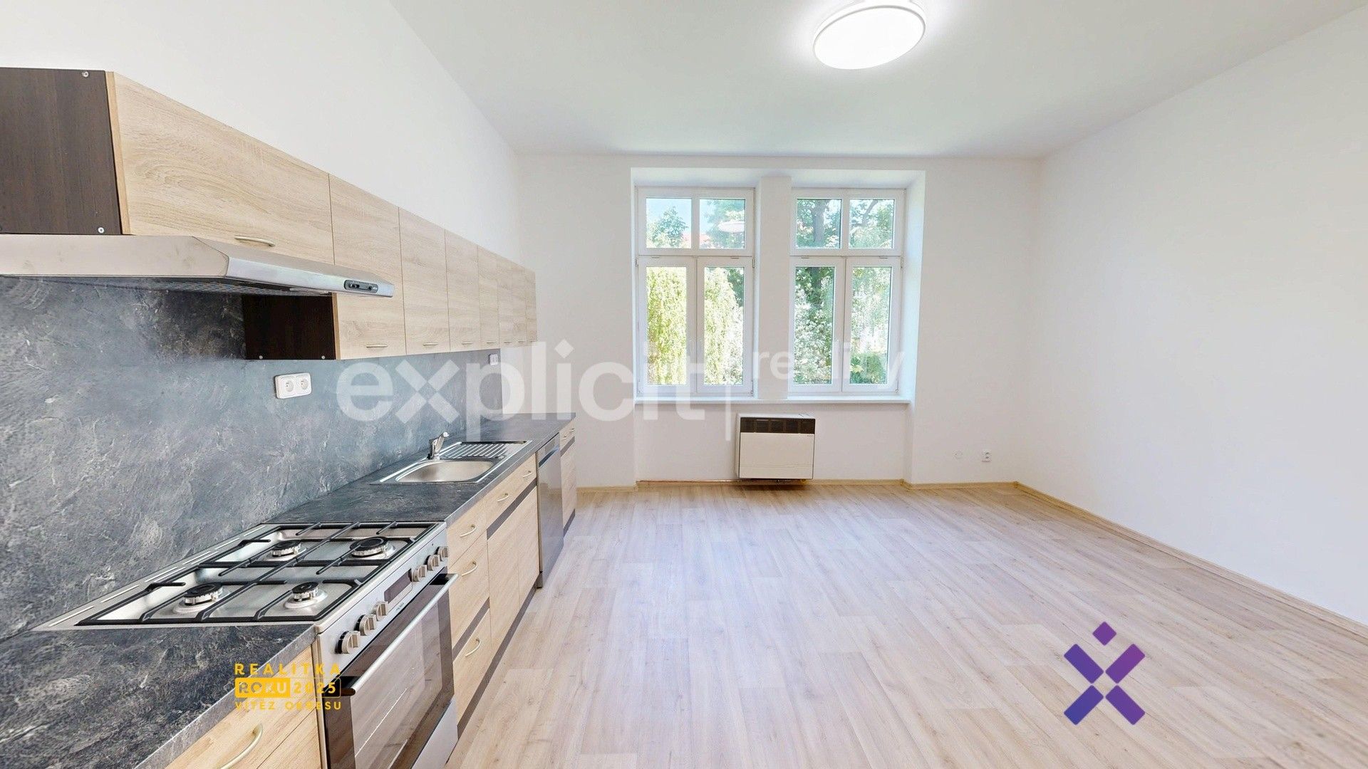 Pronájem bytu 2+kk 60 m² - foto 4