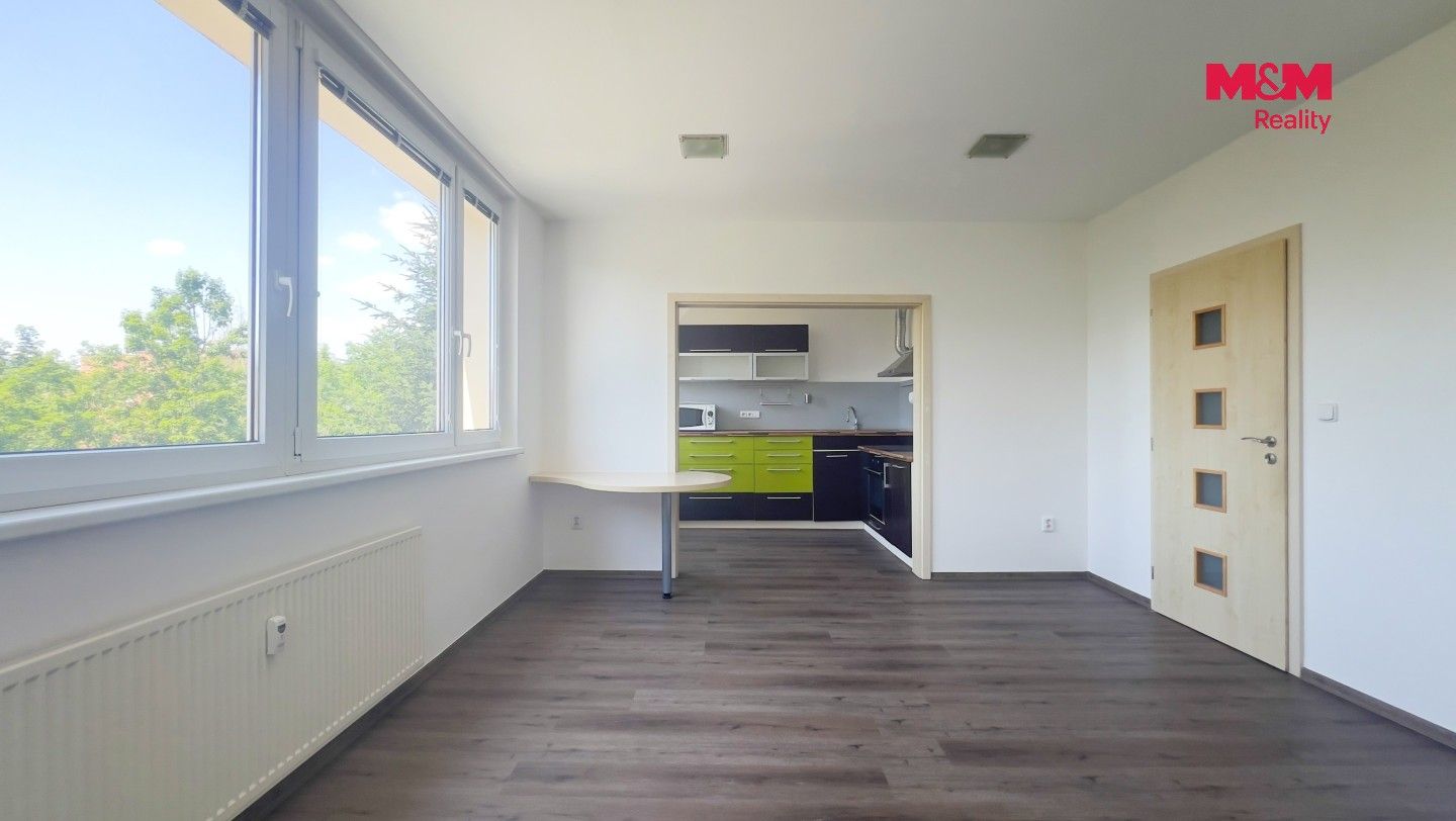 Pronájem bytu 2+1 45 m² - foto 2