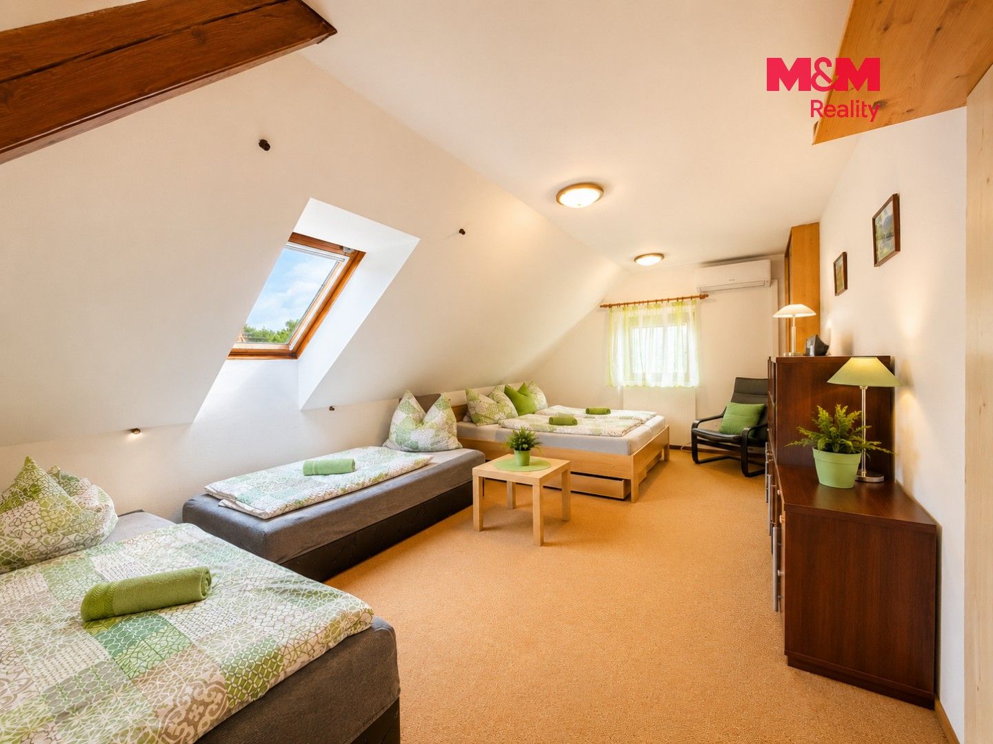 Prodej komerčního prostoru 272 m² - foto 15