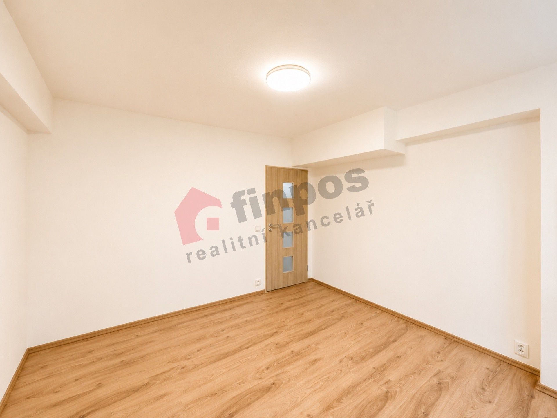 Pronájem bytu 2+kk 53 m² - foto 7