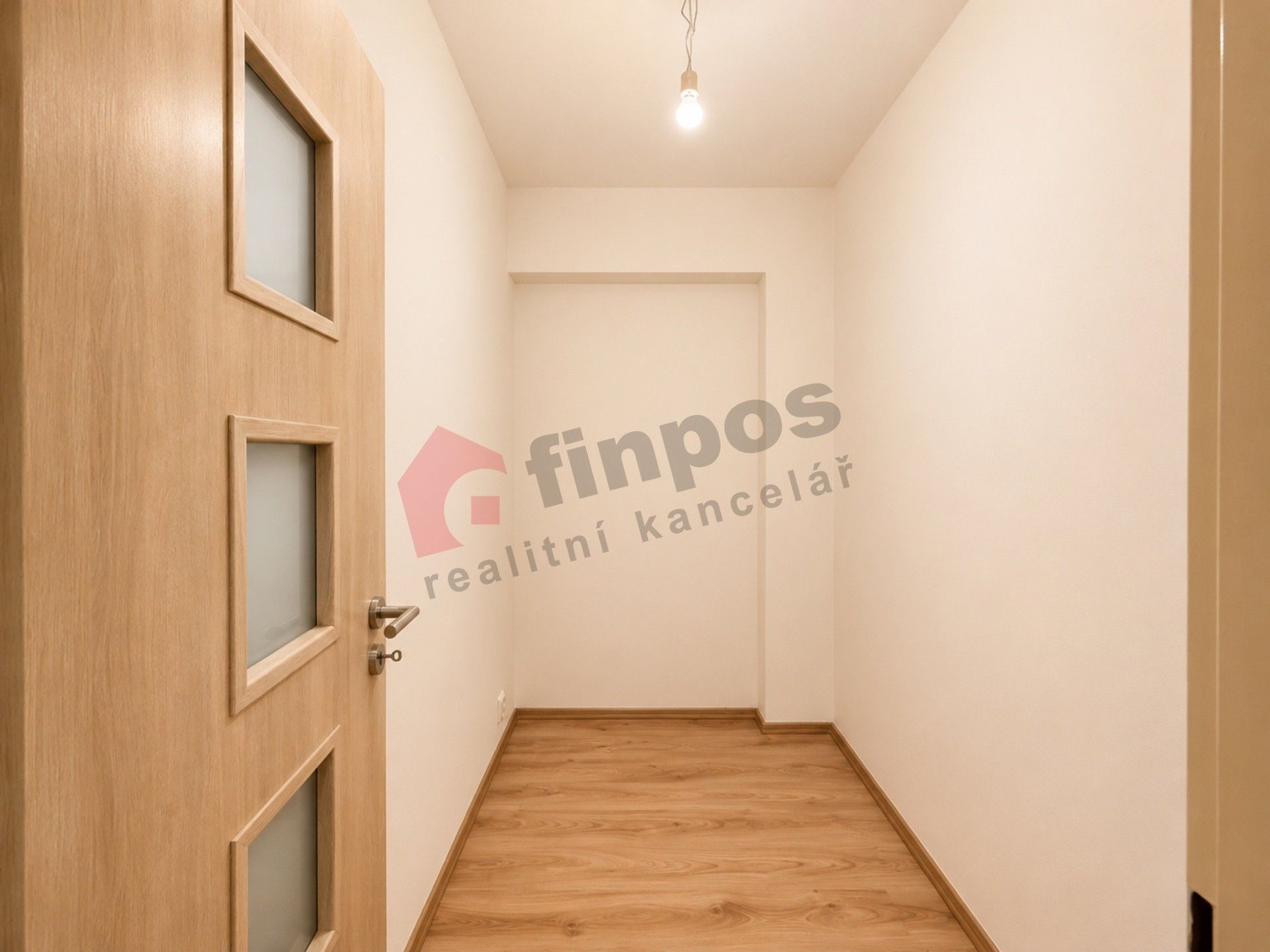 Pronájem bytu 2+kk 53 m² - foto 10