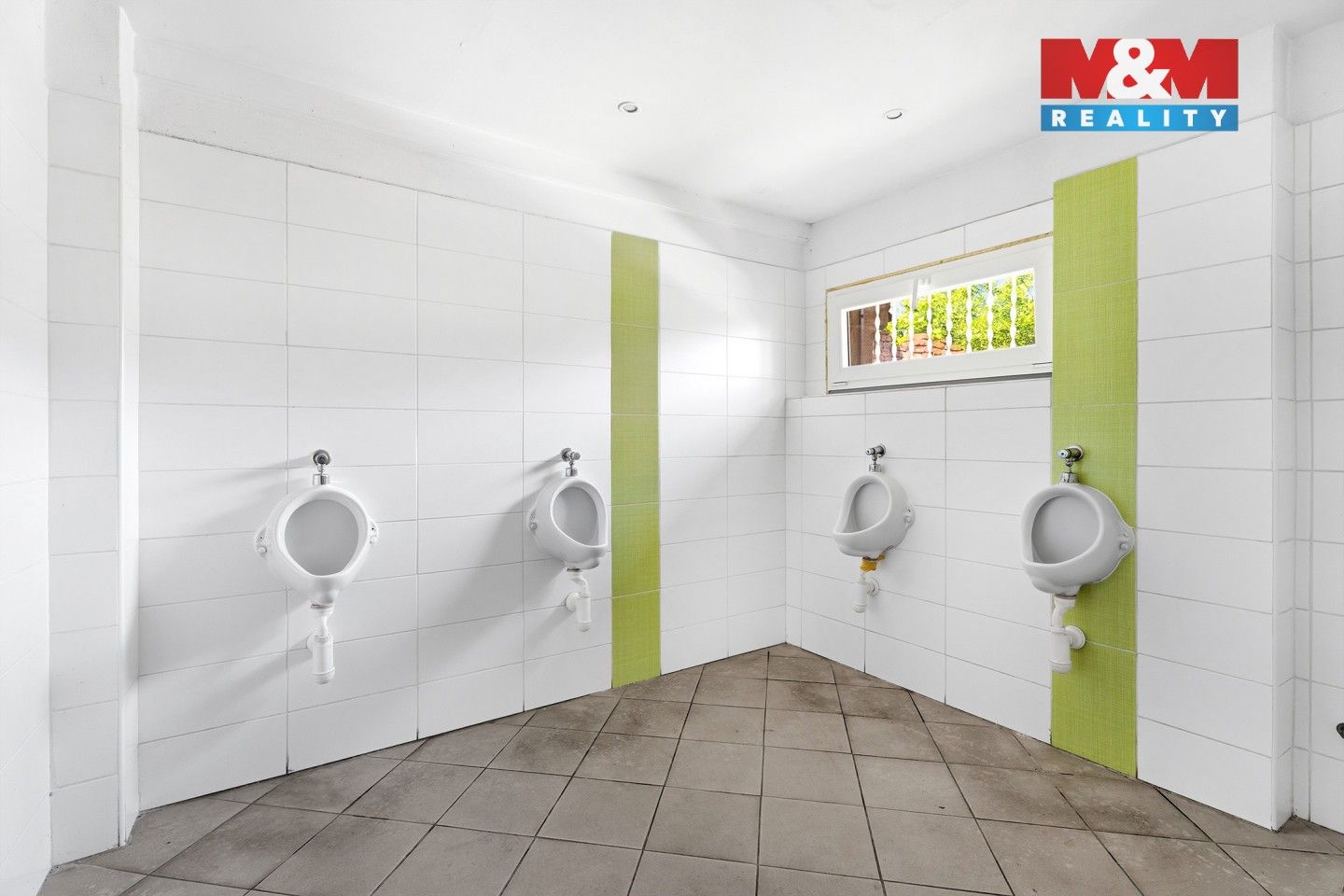 Prodej komerčního prostoru 350 m² - foto 16