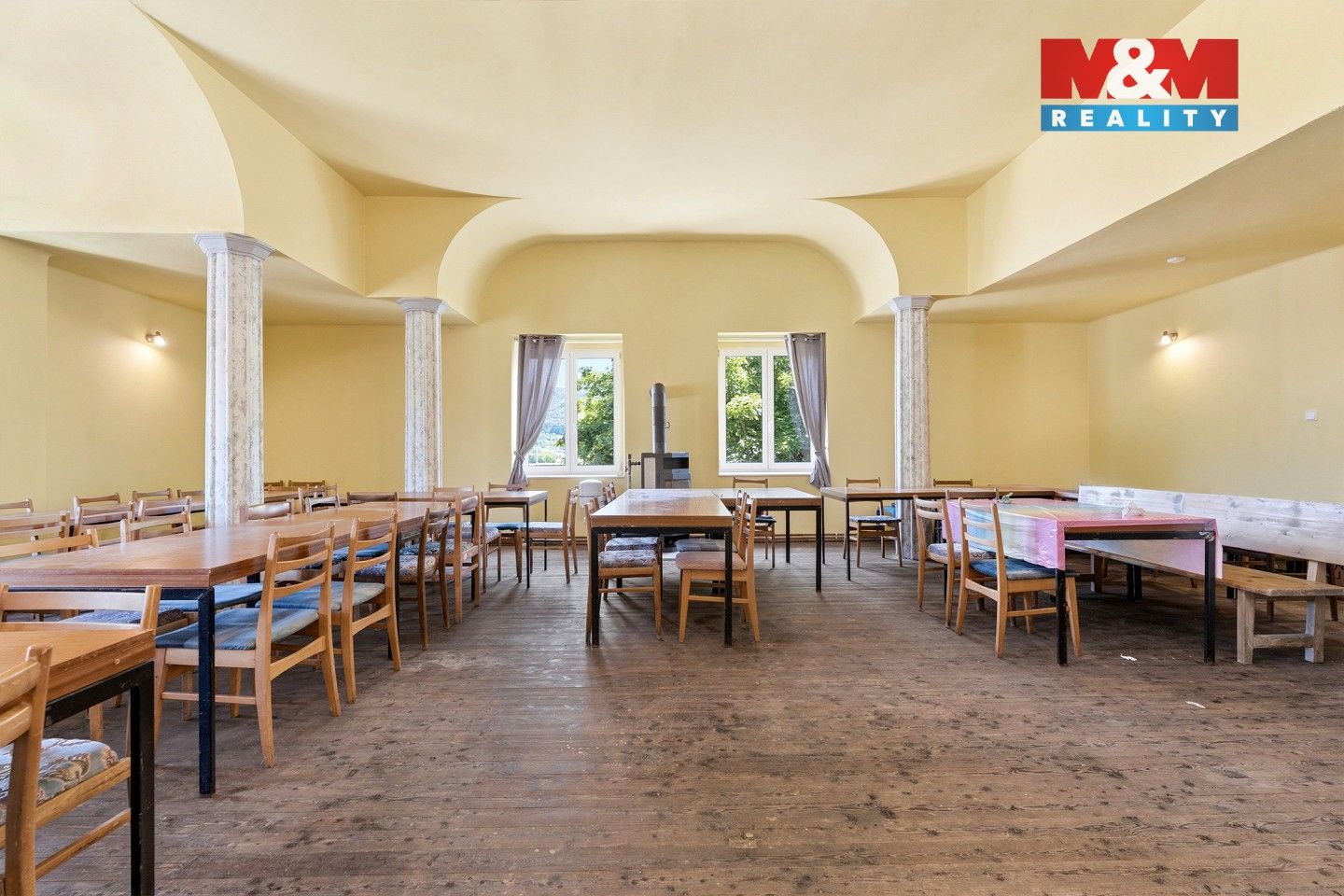 Prodej komerčního prostoru 350 m² - foto 19