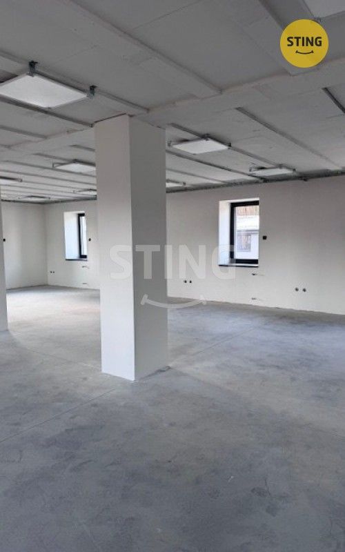 Pronájem komerčního prostoru 84 m² - foto 8
