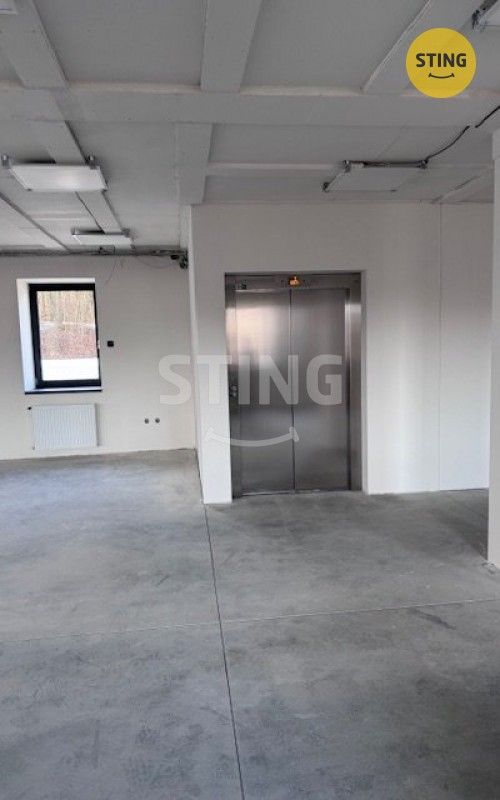 Pronájem komerčního prostoru 84 m² - foto 7
