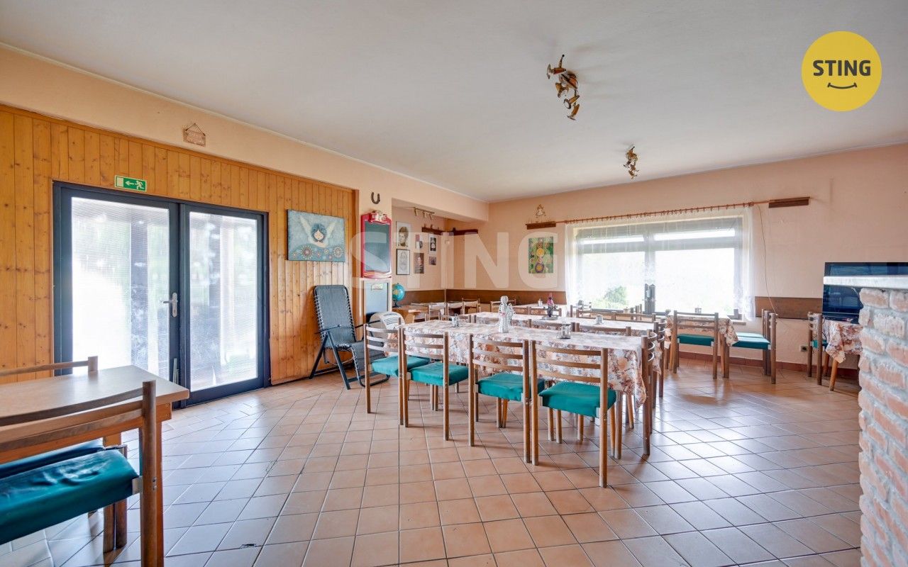 Prodej komerčního prostoru 360 m² - foto 8