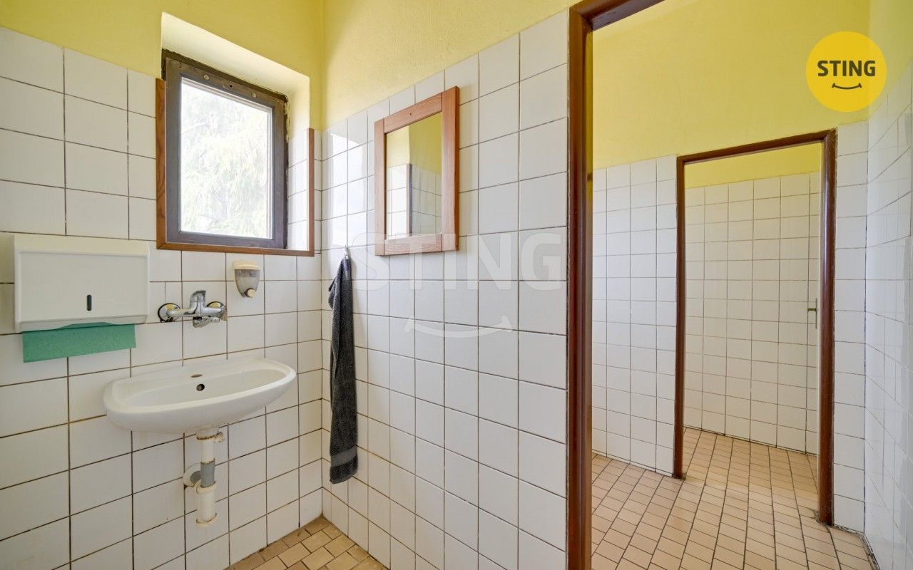 Prodej komerčního prostoru 360 m² - foto 13