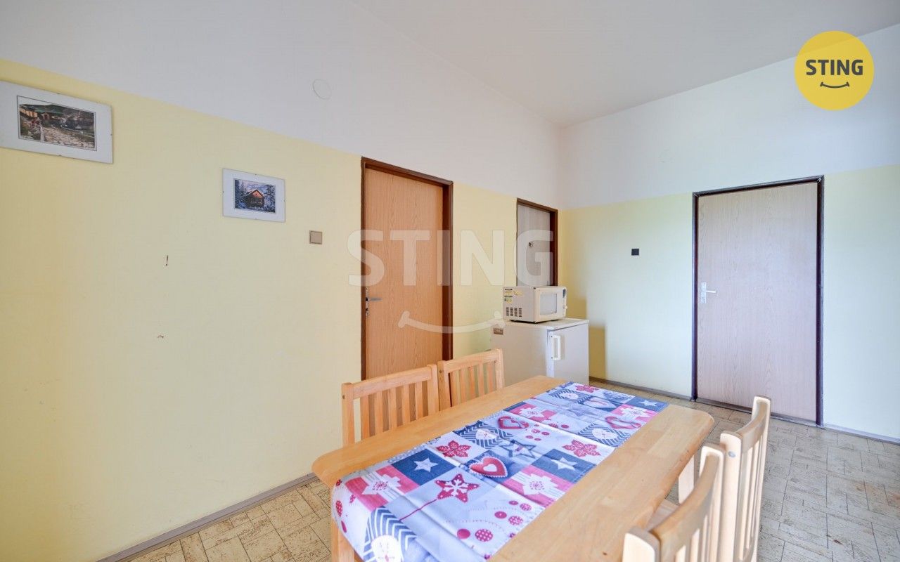 Prodej komerčního prostoru 360 m² - foto 32