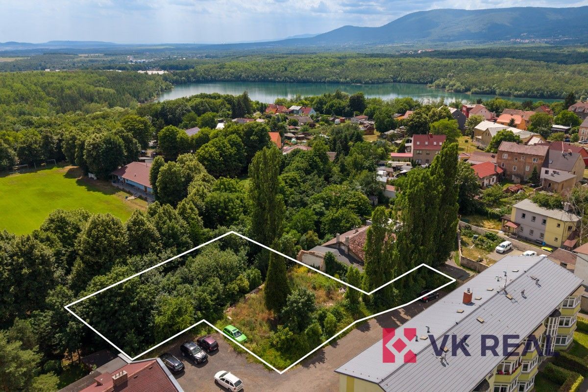 Prodej pozemku 1223 m² - foto 1