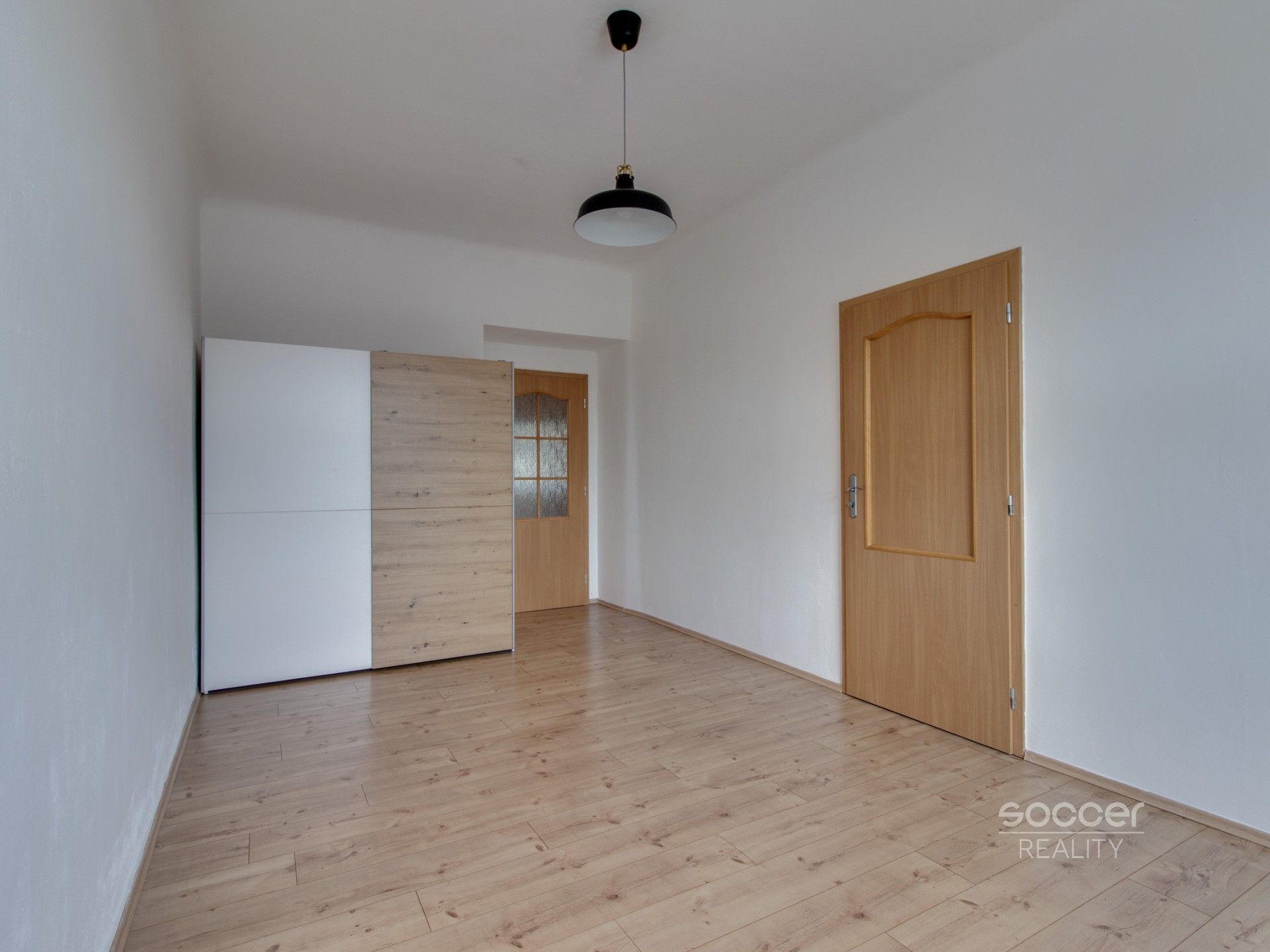 Pronájem bytu 2+1 76 m² - foto 8