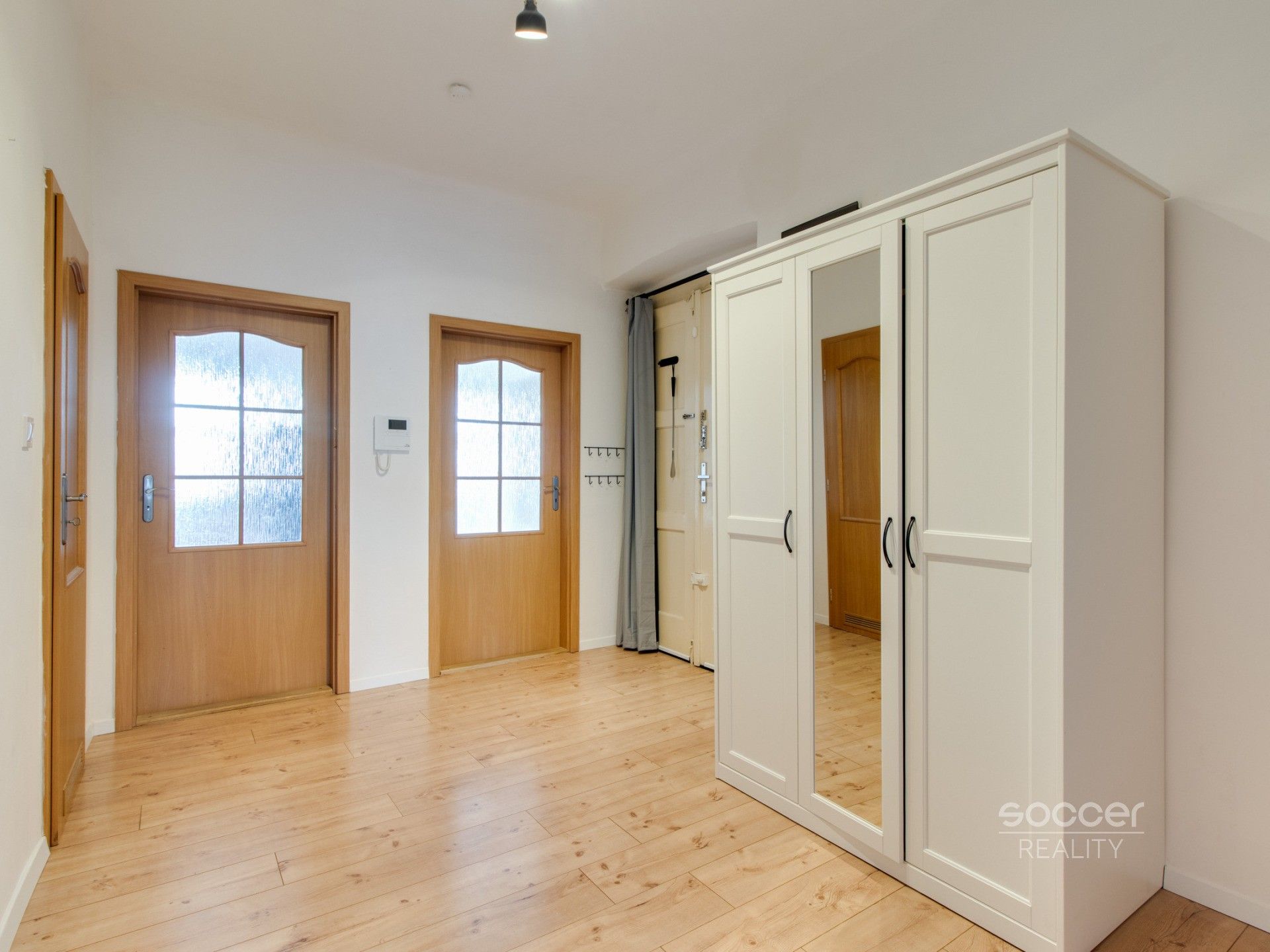 Pronájem bytu 2+1 76 m² - foto 9