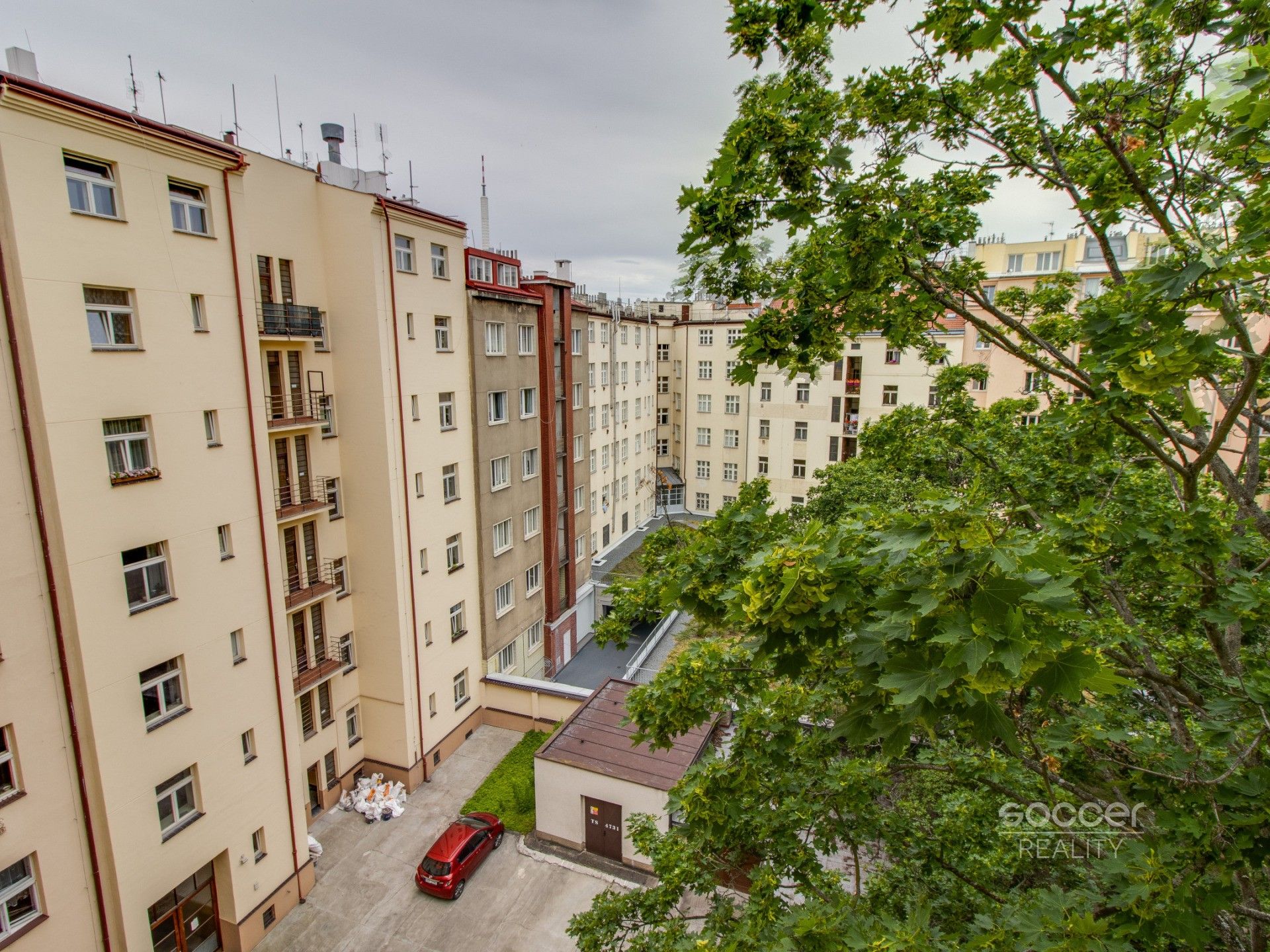 Pronájem bytu 2+1 76 m² - foto 14