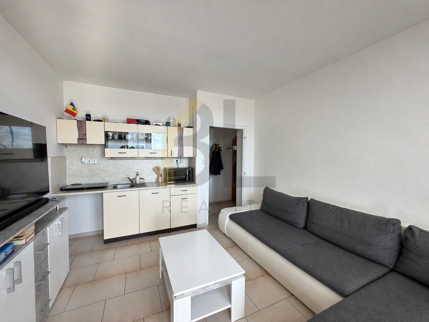 Pronájem bytu 1+kk 24 m² - foto 1