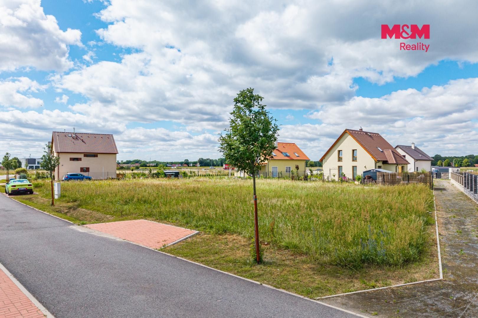 Prodej pozemku 714 m² - foto 3