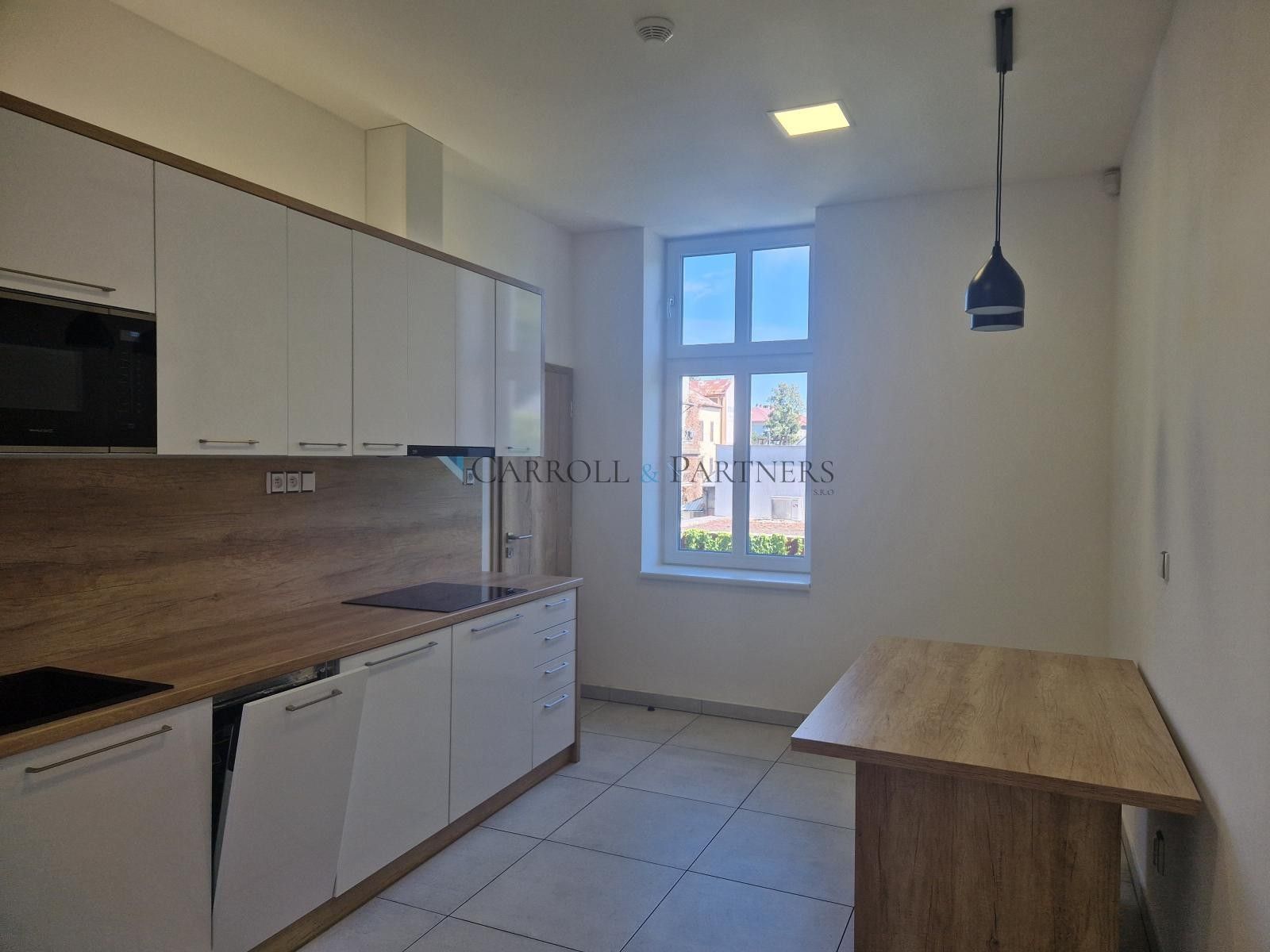 Pronájem komerčního prostoru 118 m² - foto 9