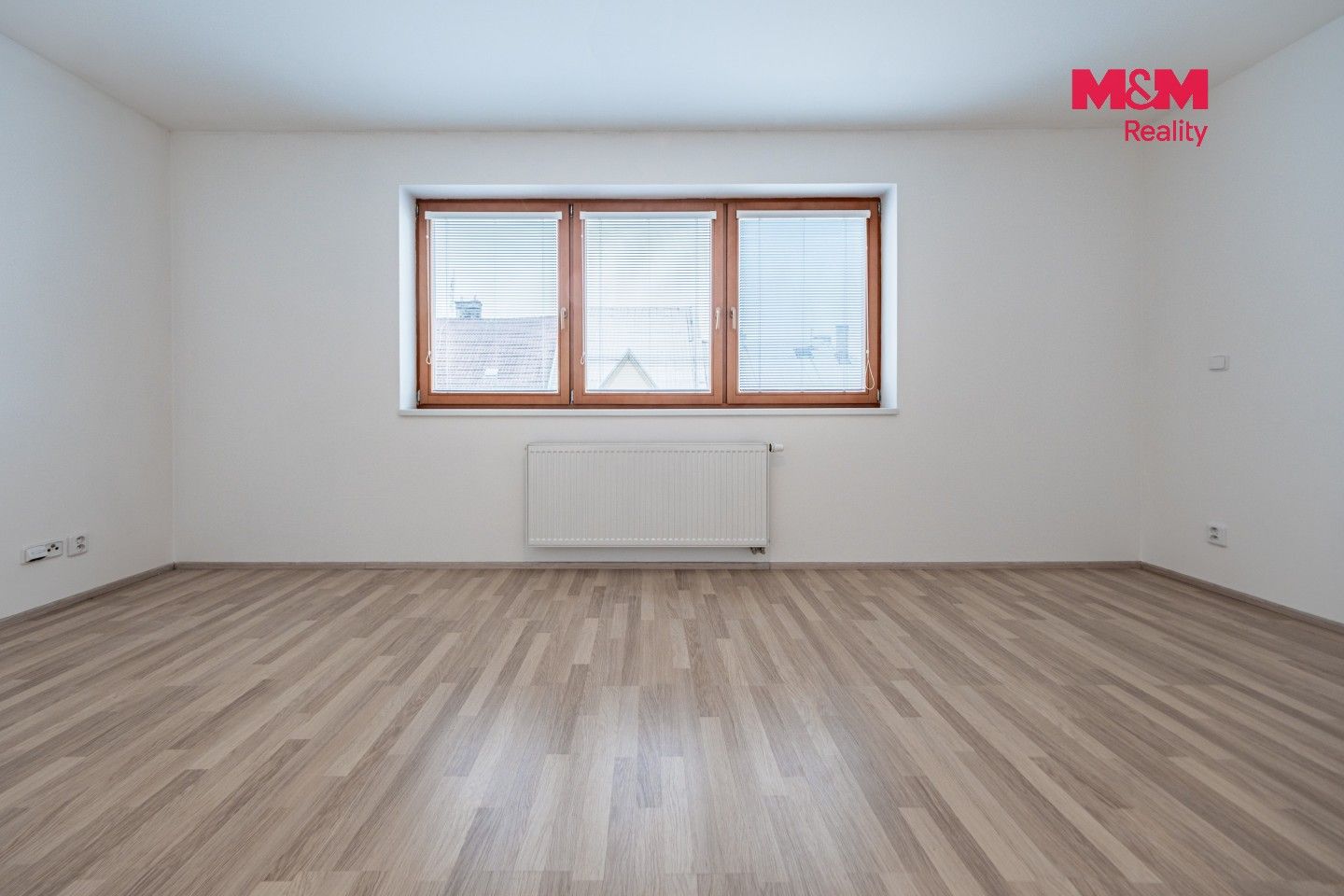 Pronájem bytu 2+kk 77 m² - foto 4