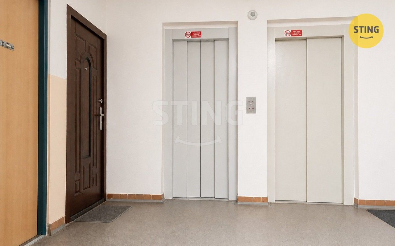 Pronájem bytu 2+1 60 m² - foto 20