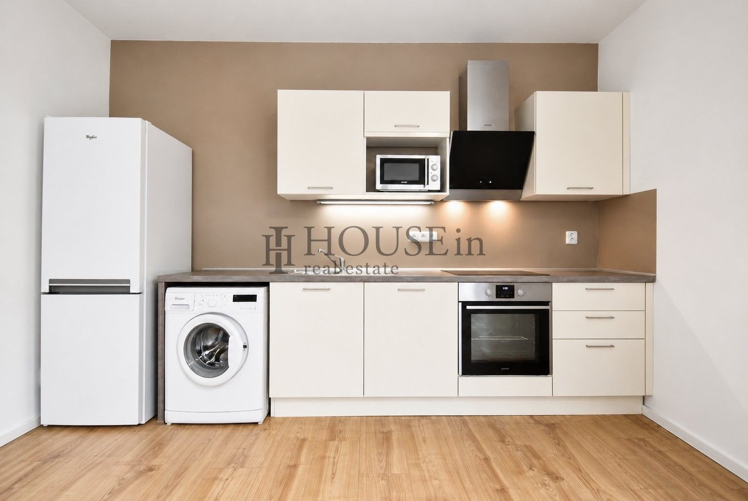 Pronájem bytu 1+kk 34 m² - foto 5