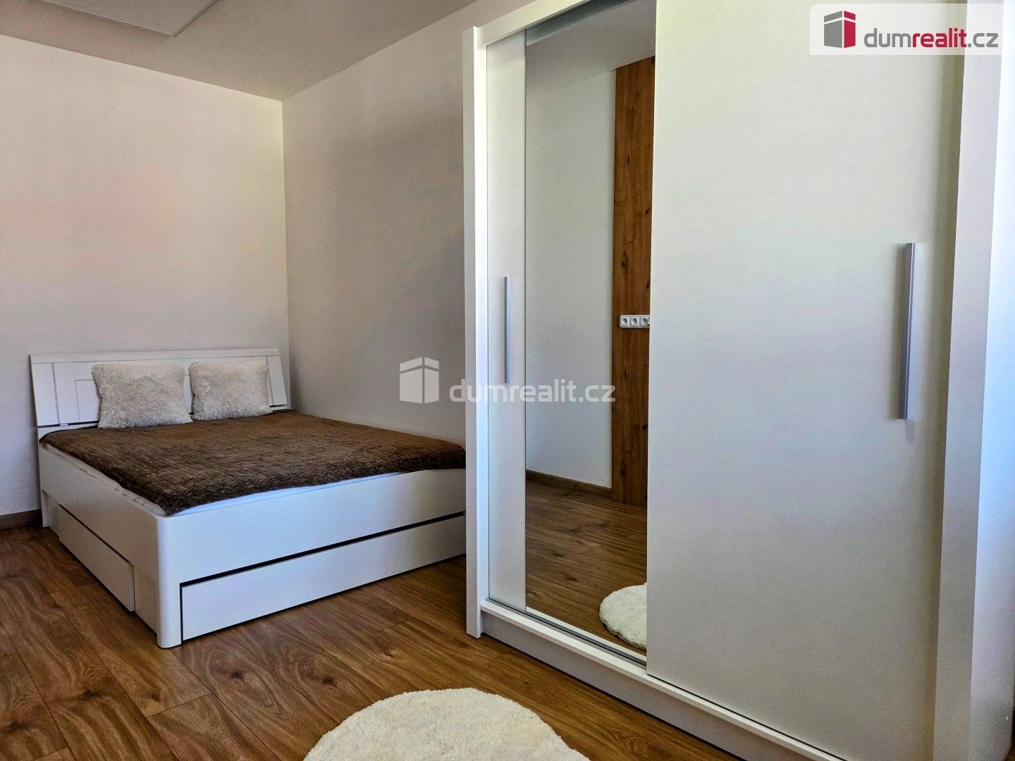 Pronájem bytu 1+kk 37 m² - foto 3